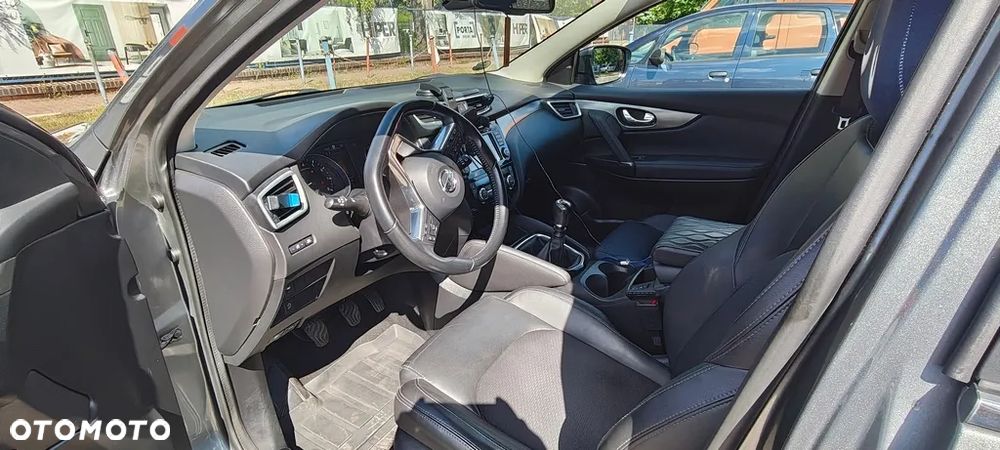 Nissan Qashqai 1.6 DIG-T Tekna+ - 5