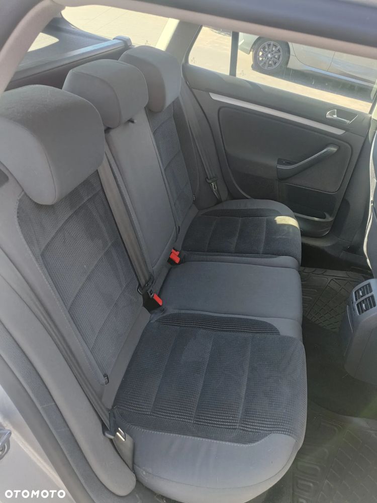 Volkswagen Golf 1.4 TSI Comfortline Optimum - 4