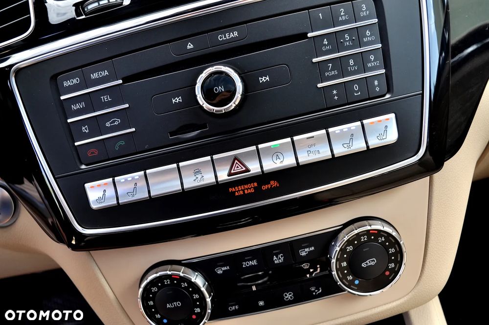 Mercedes-Benz GLE - 33