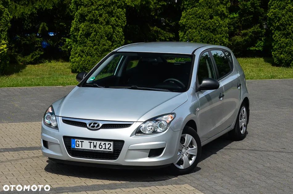 Hyundai i30 1.4 Comfort EU5 - 11