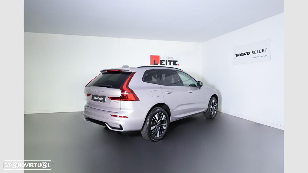 Volvo XC 60 2.0 T6 PHEV Plus Dark - 23