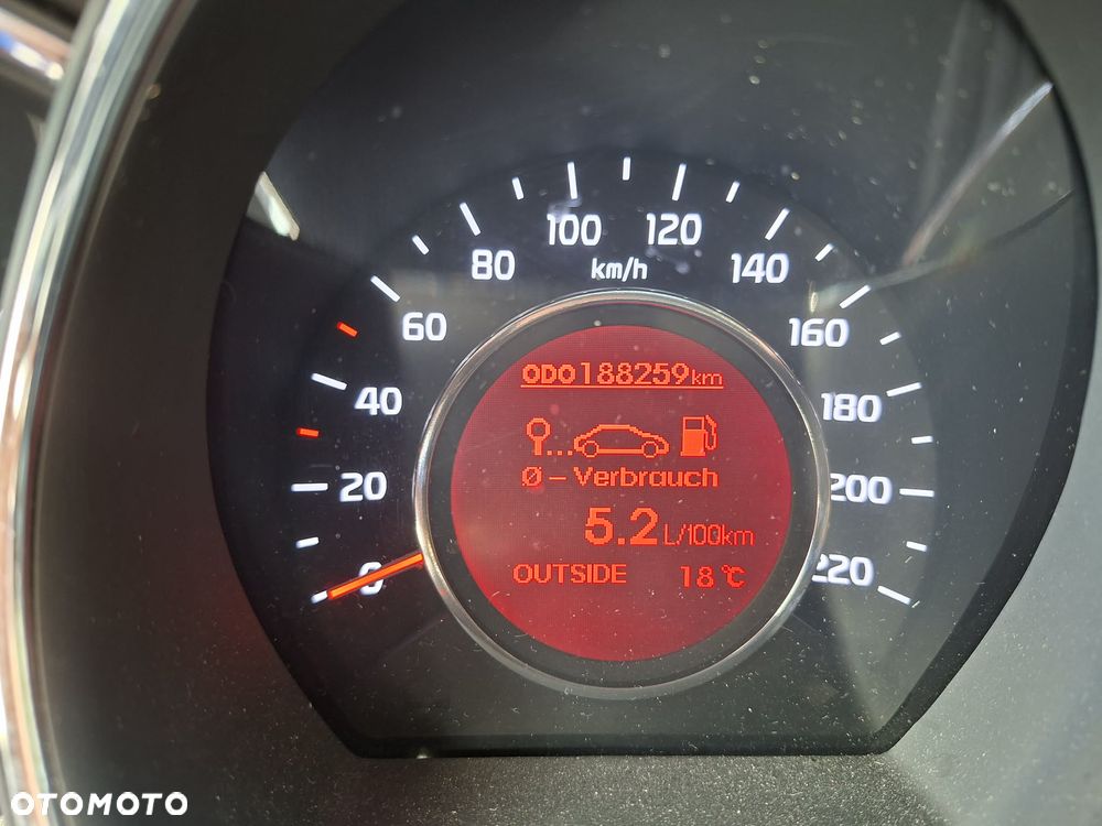 Kia Rio - 28
