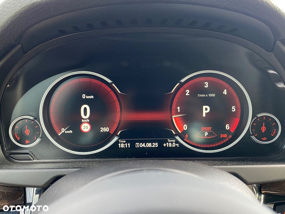 BMW X5 xDrive30d - 12