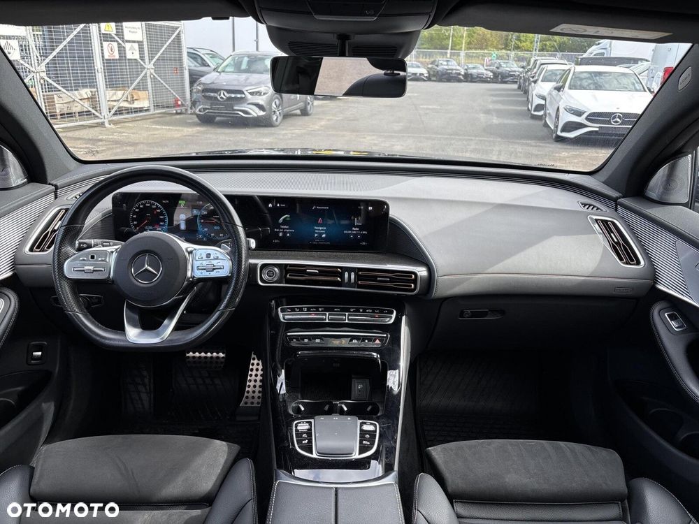 Mercedes-Benz EQC - 13