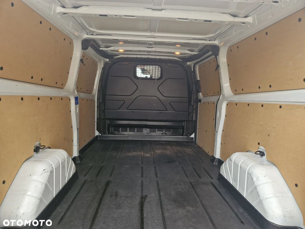 Ford Transit Custom - 9