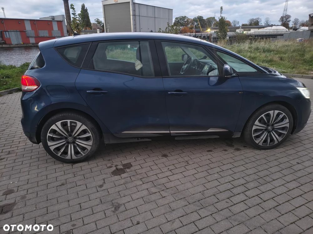 Renault Scenic - 9