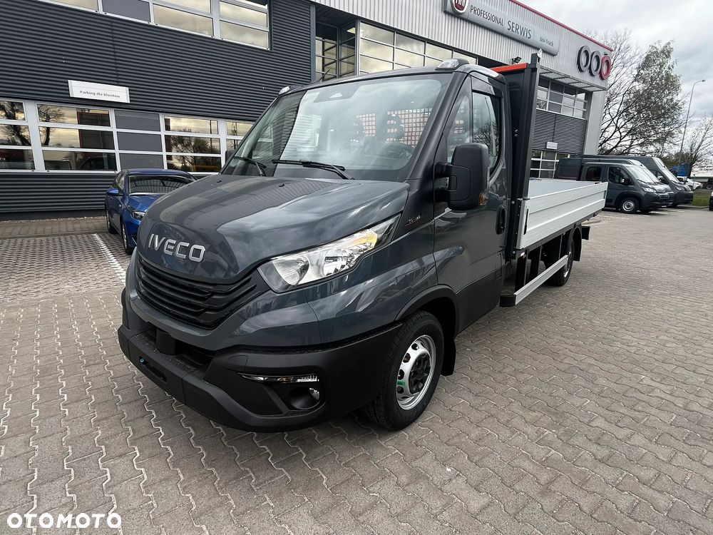 Iveco DOSTĘPNY OD RĘKI - HAK w CENIE - Daily 35S18H - 3