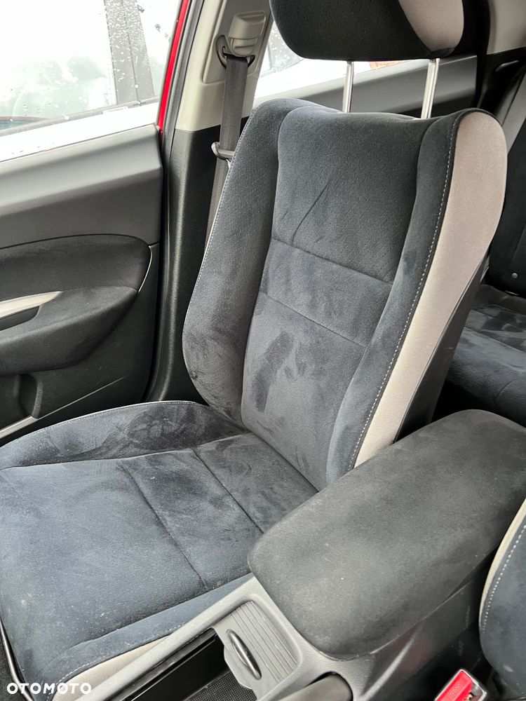 Honda Civic 1.4 Comfort - 33