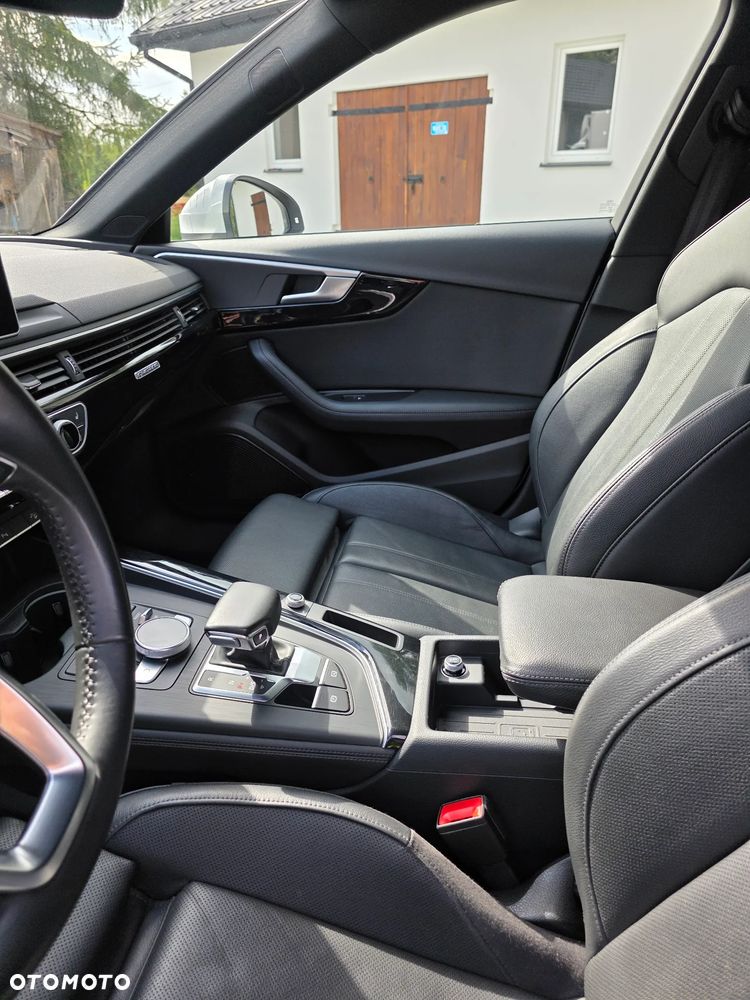 Audi A4 Allroad - 16