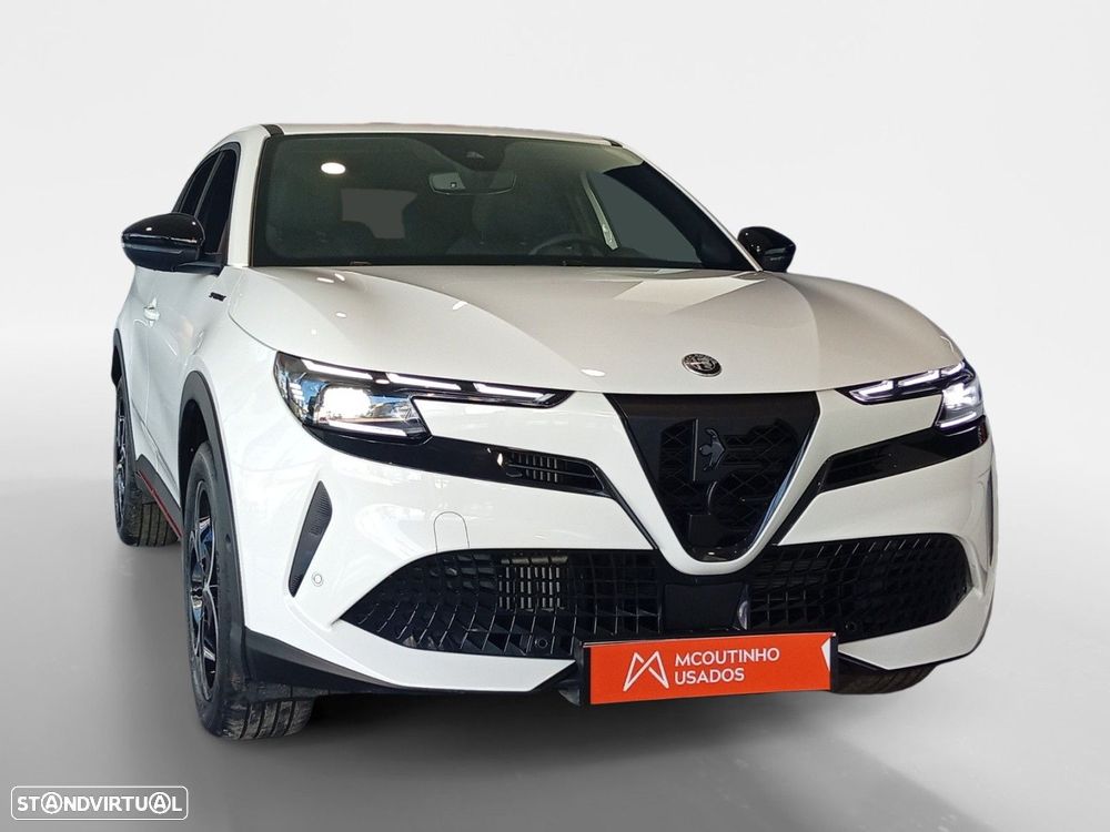 Alfa Romeo Junior 1.2 Speciale eDCT6 - 7