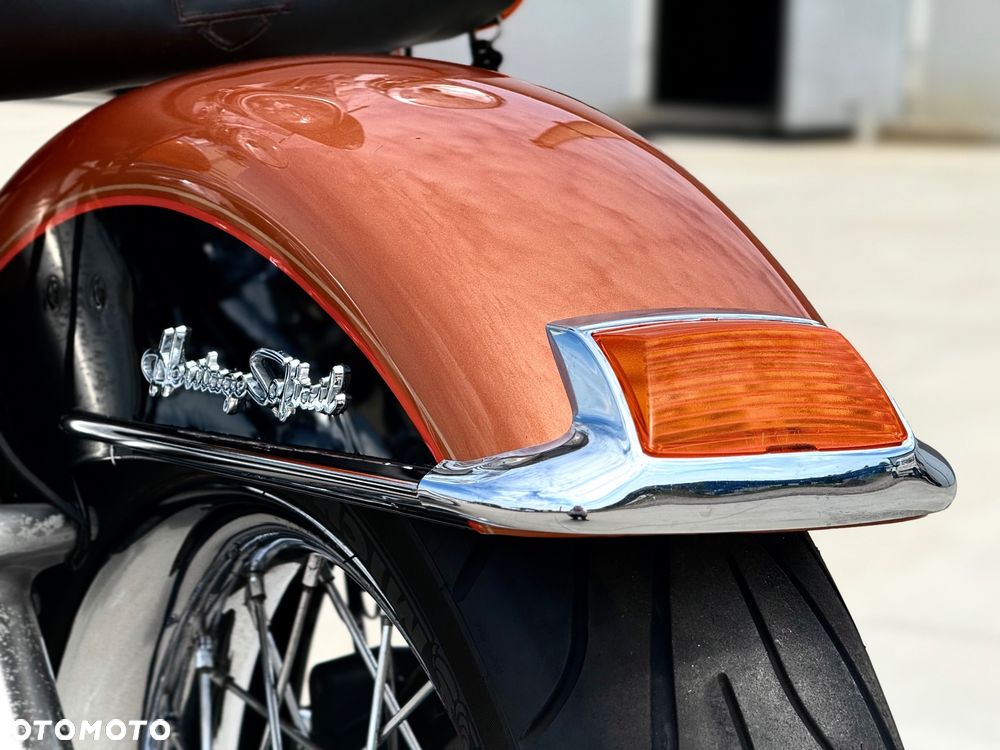 Harley-Davidson Softail Heritage Classic - 29