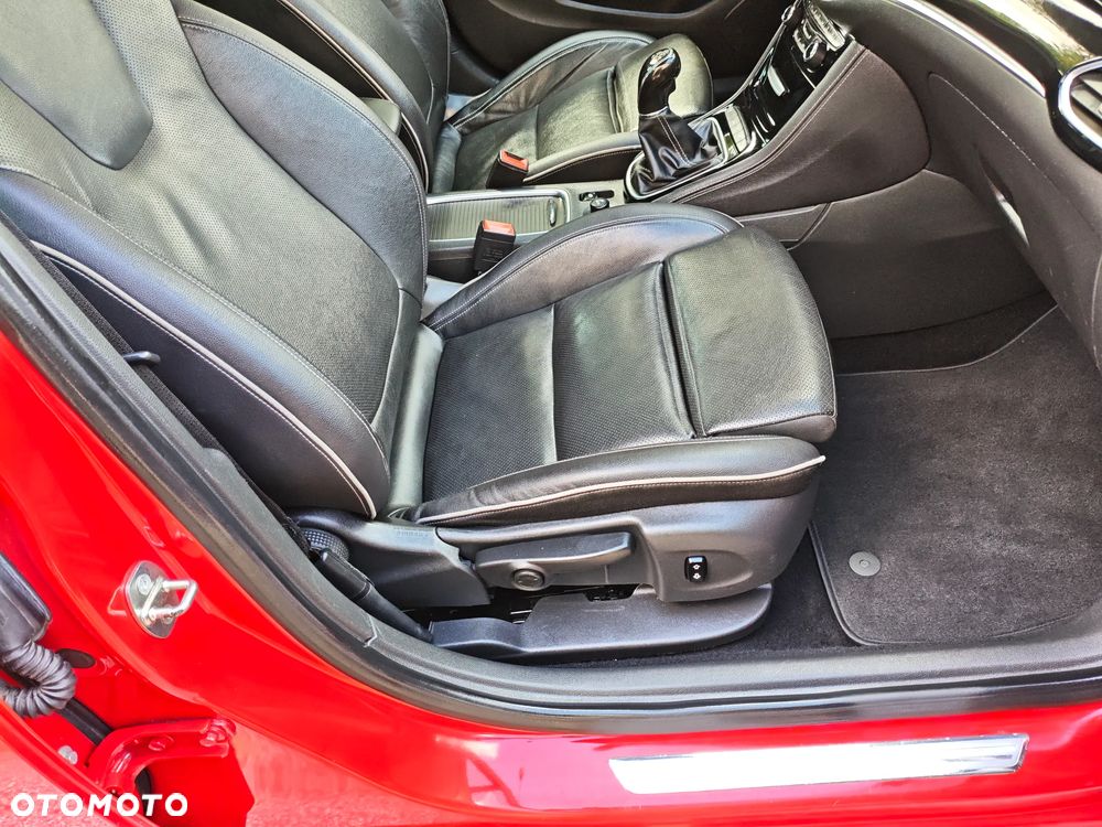 Opel Astra 1.4 Turbo Start/Stop Ultimate - 27
