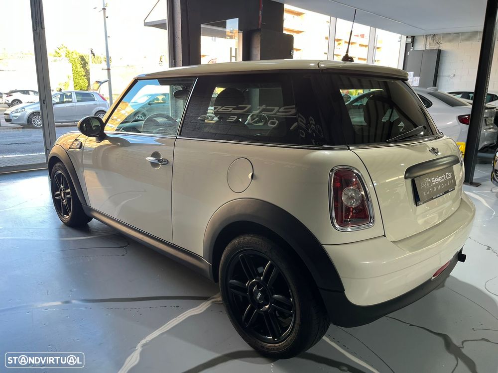 MINI 3 Portas One - 6