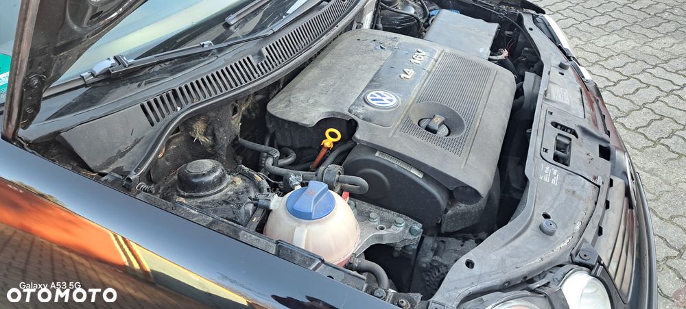 Volkswagen Polo 1.4 - 32