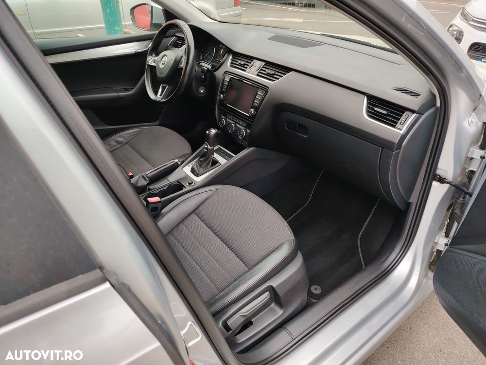 Skoda Octavia - 8
