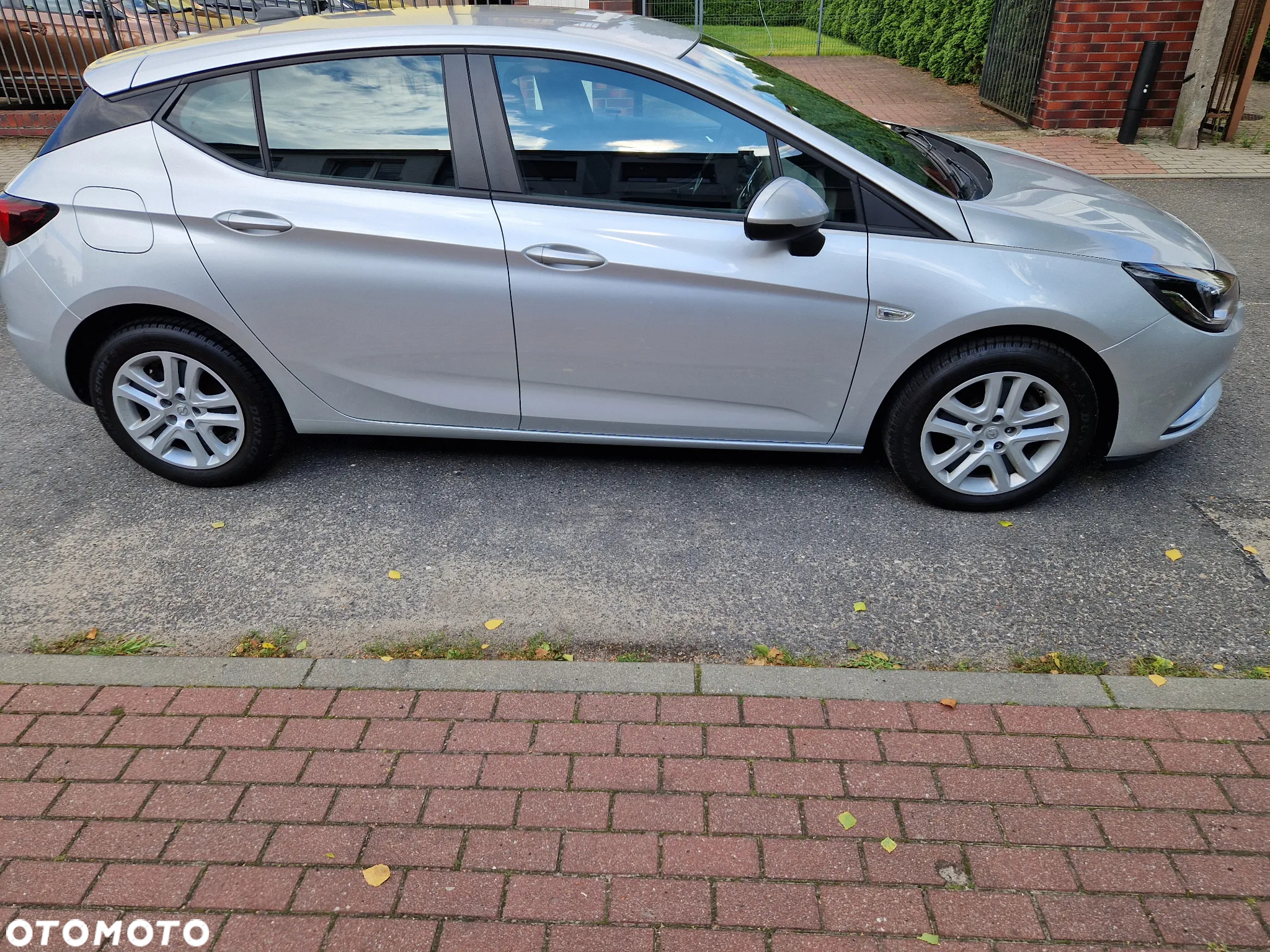 Opel Astra V 1.4 T Dynamic - 4