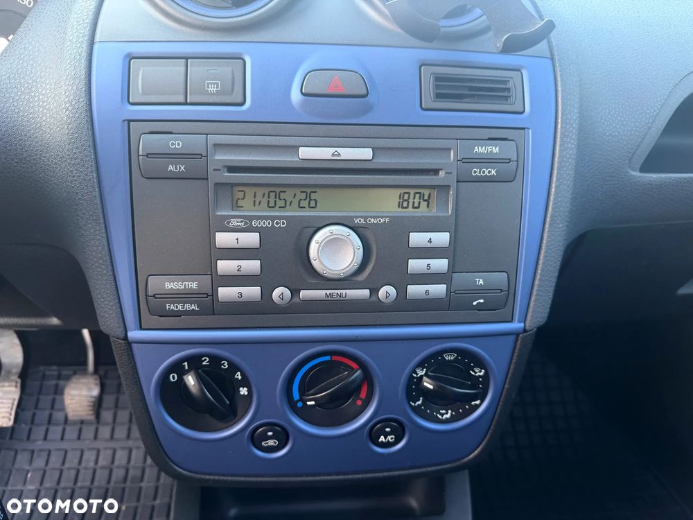 Ford Fiesta - 13