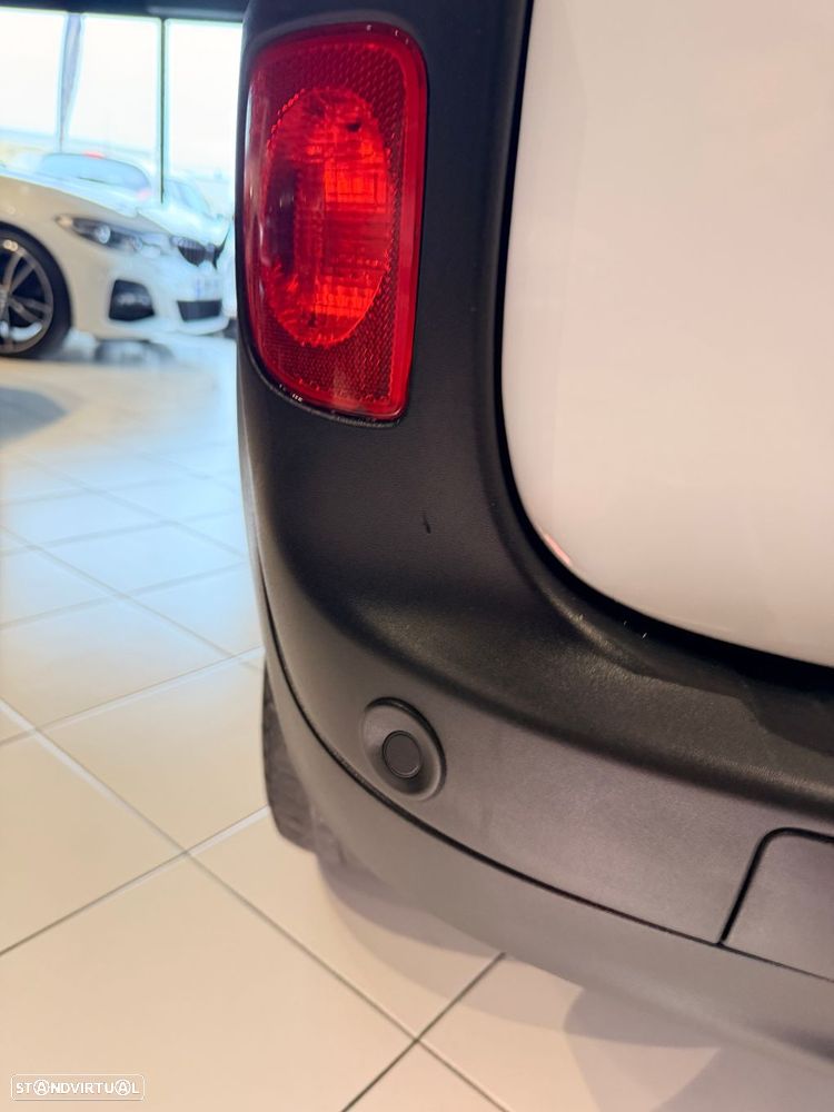 Renault Kangoo Outro - 12