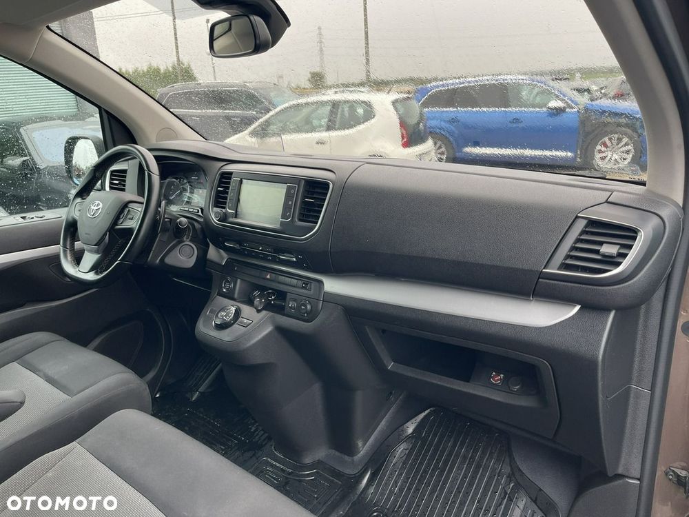 Toyota Proace Verso 2,0-l-D-4D L2 (9-Si.) Autm Comfort - 10