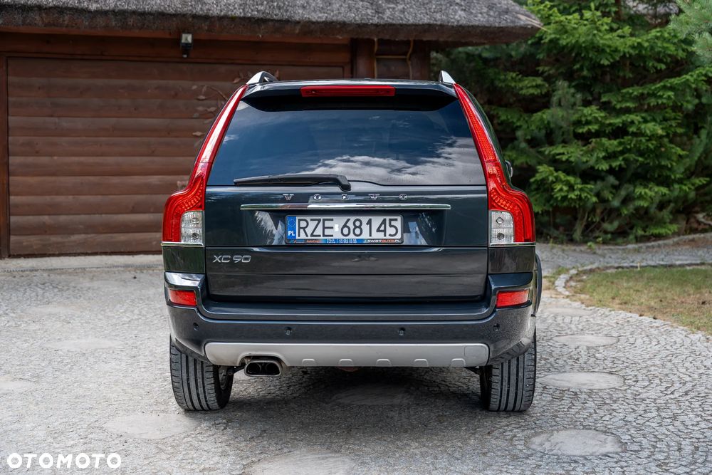 Volvo XC 90 - 7