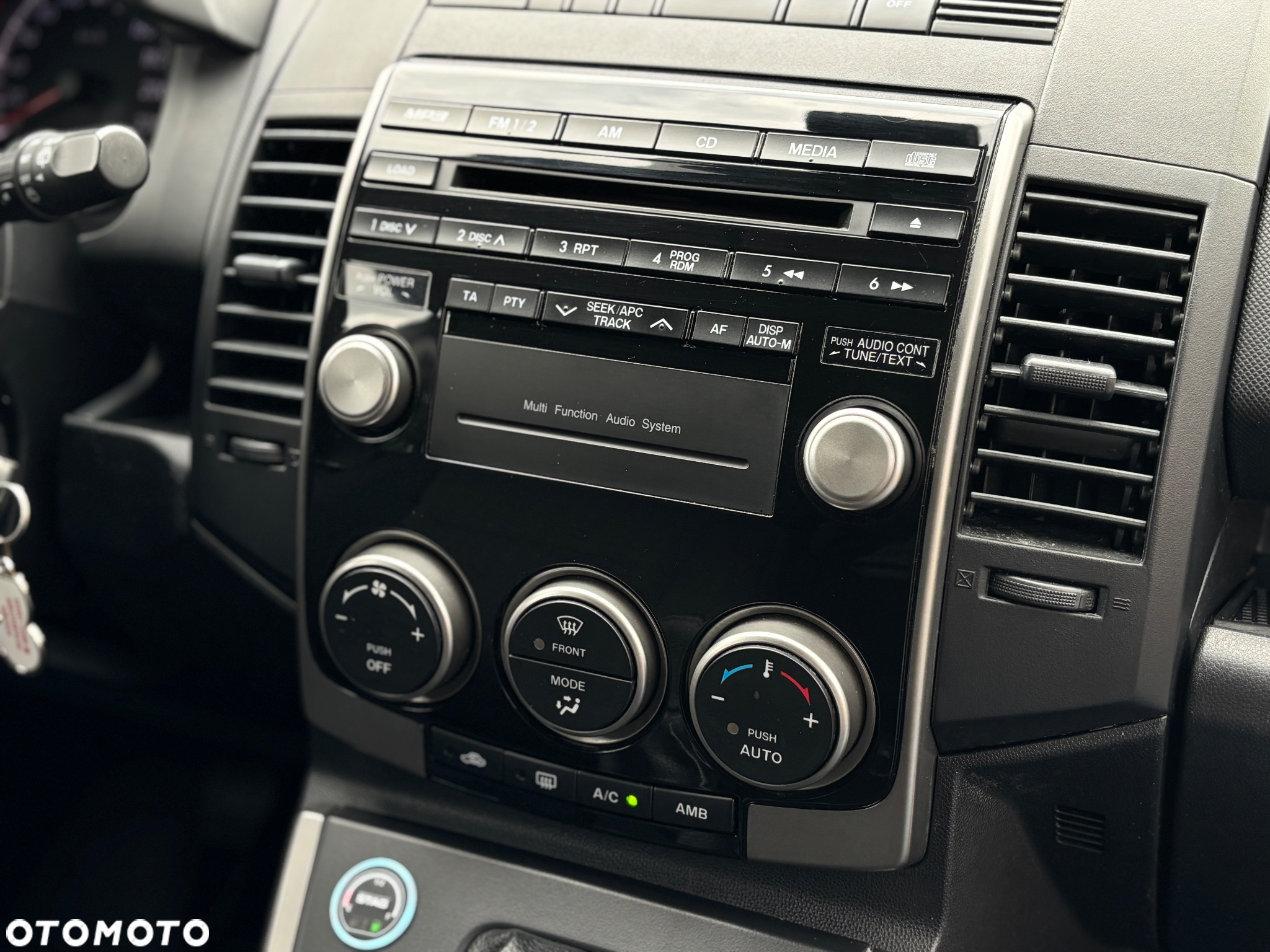 Mazda 5 2.0 Exclusive - 22