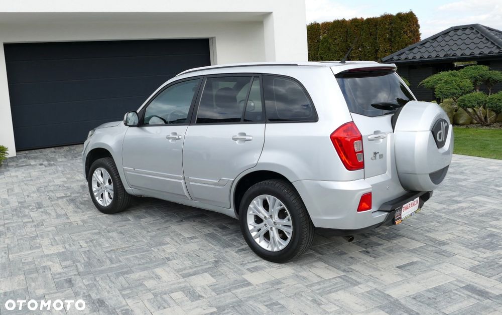 Suzuki Grand Vitara - 12