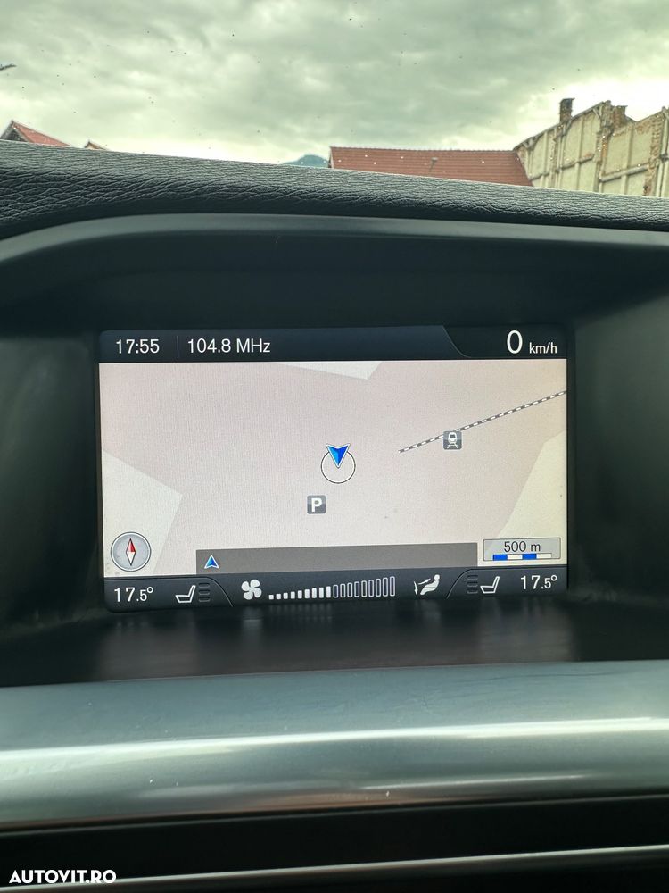 Volvo V60 D6 Plug-In-Hybrid AWD Geartronic Summum - 14
