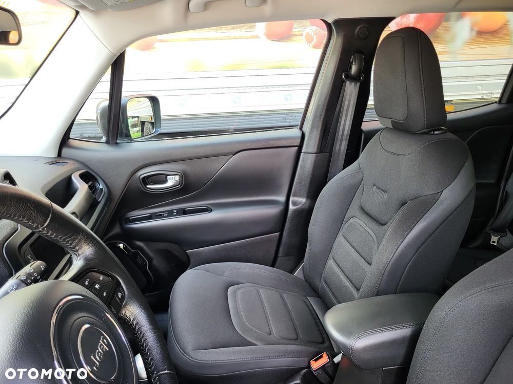Jeep Renegade 1.6 E-torQ Night Eagle - 21