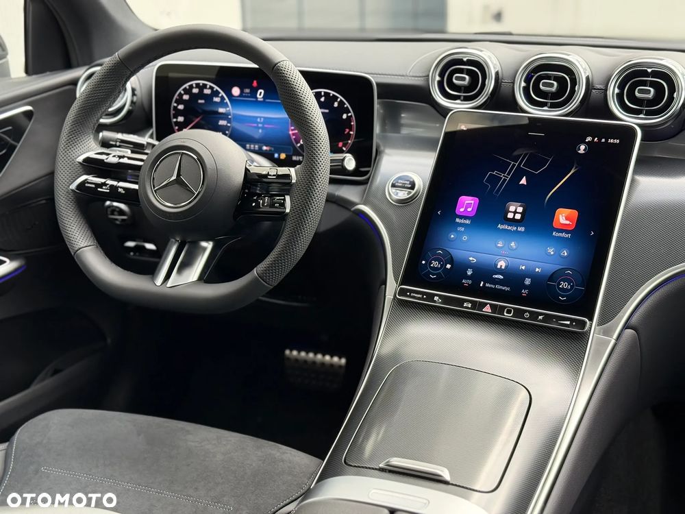 Mercedes-Benz GLC - 13