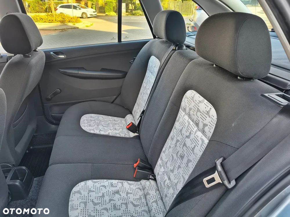 Skoda Fabia 1.4 16V Combi Comfort - 24
