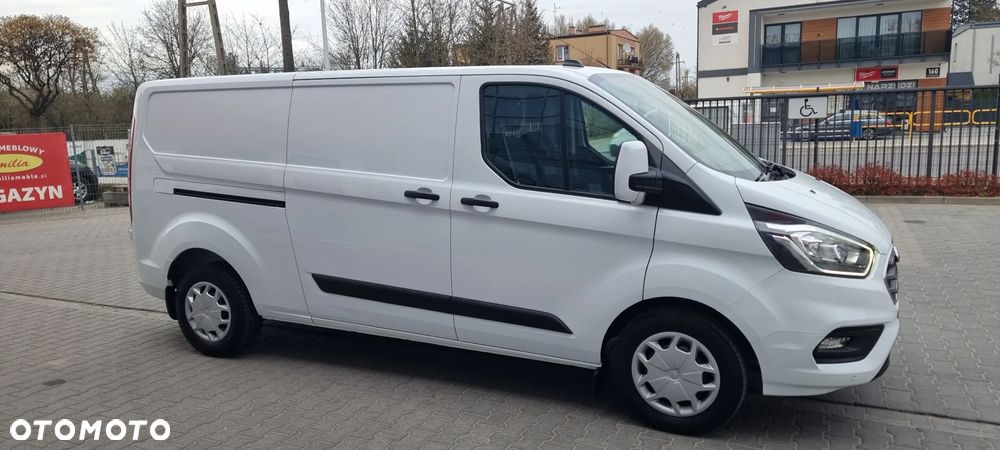 Ford TRANSIT CUSTOM - 17