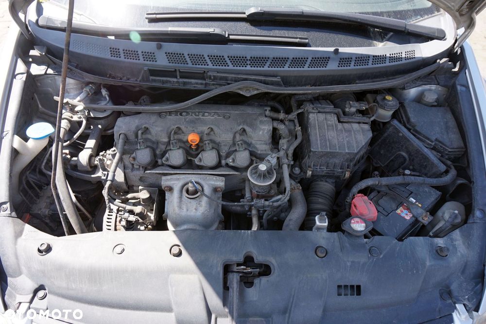 SILNIK CIVIC VIII 1.8 16V 140KM R18A2 10002-RNH-G00 10003-RNA-A00 HONDA 2006-2010 - 1