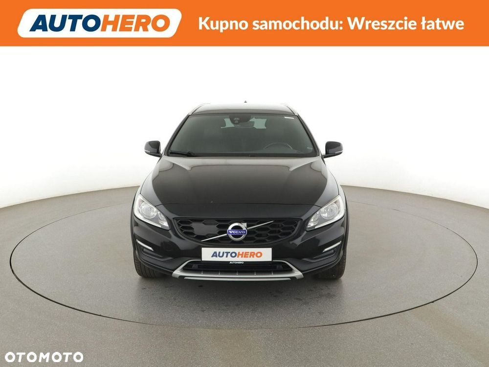 Volvo V60 Cross Country D3 Geartronic Pro - 12