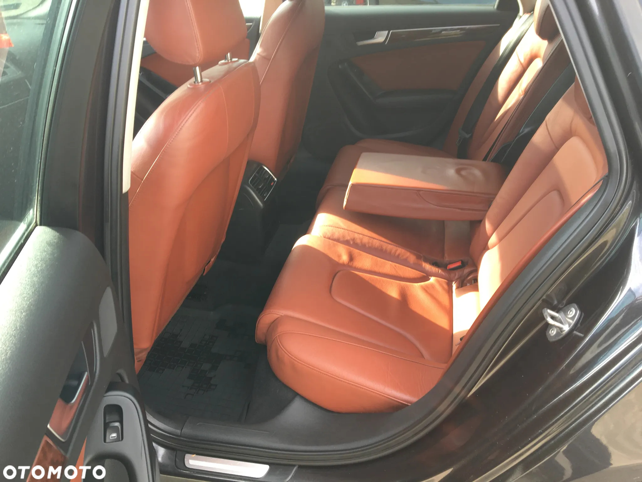 Audi A4 - 24