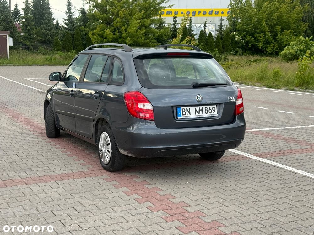 Skoda Fabia - 4