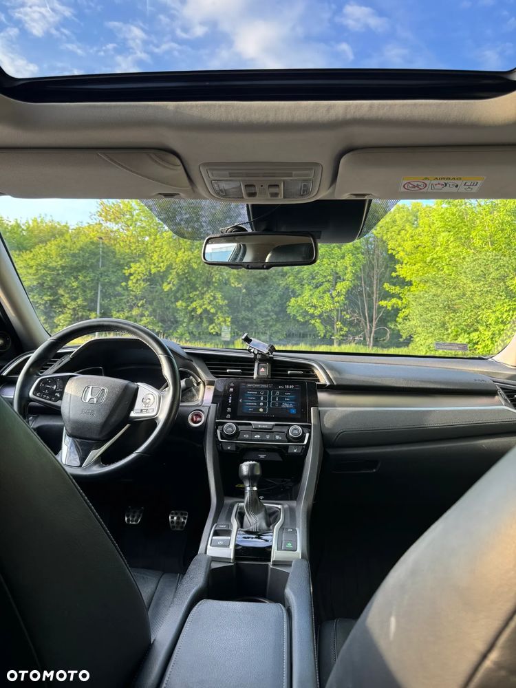 Honda Civic 1.5 T Executive - 19