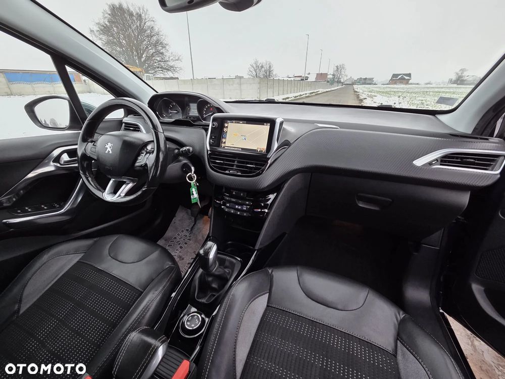 Peugeot 2008 PureTech 110 Stop&Start Allure - 15