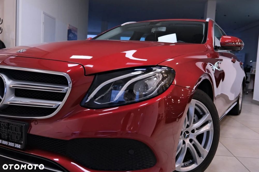 Mercedes-Benz Klasa E 220 d 9G-TRONIC Avantgarde - 21