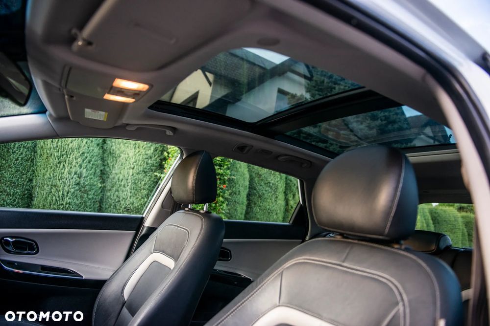 Kia Ceed 1.6 GDI DCT Platinum Edition - 34