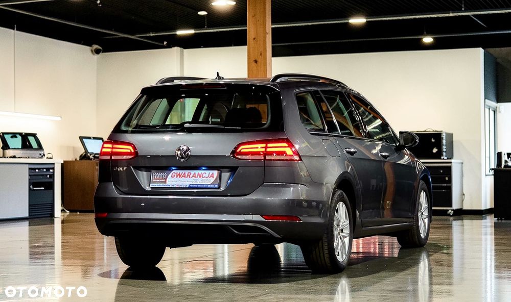 Volkswagen Golf 1.6 TDI BMT Trendline - 32