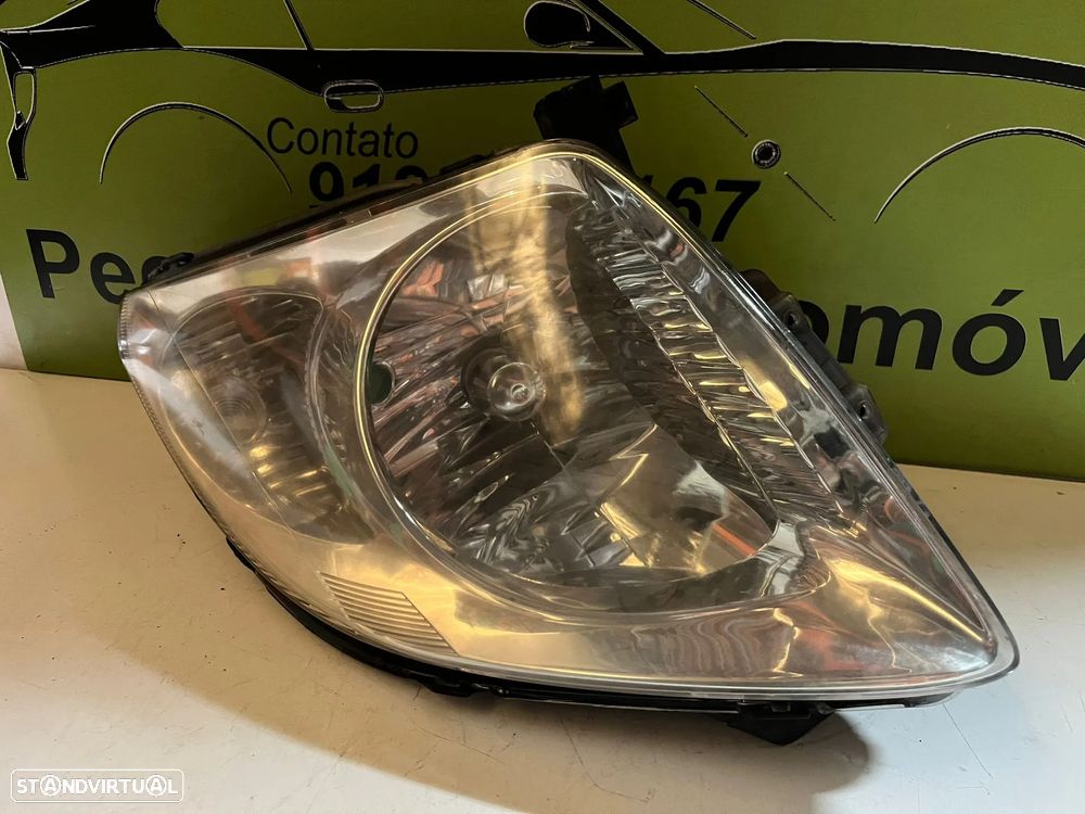 Suzuki Swift FAROL DIREITO - FF794 - 3