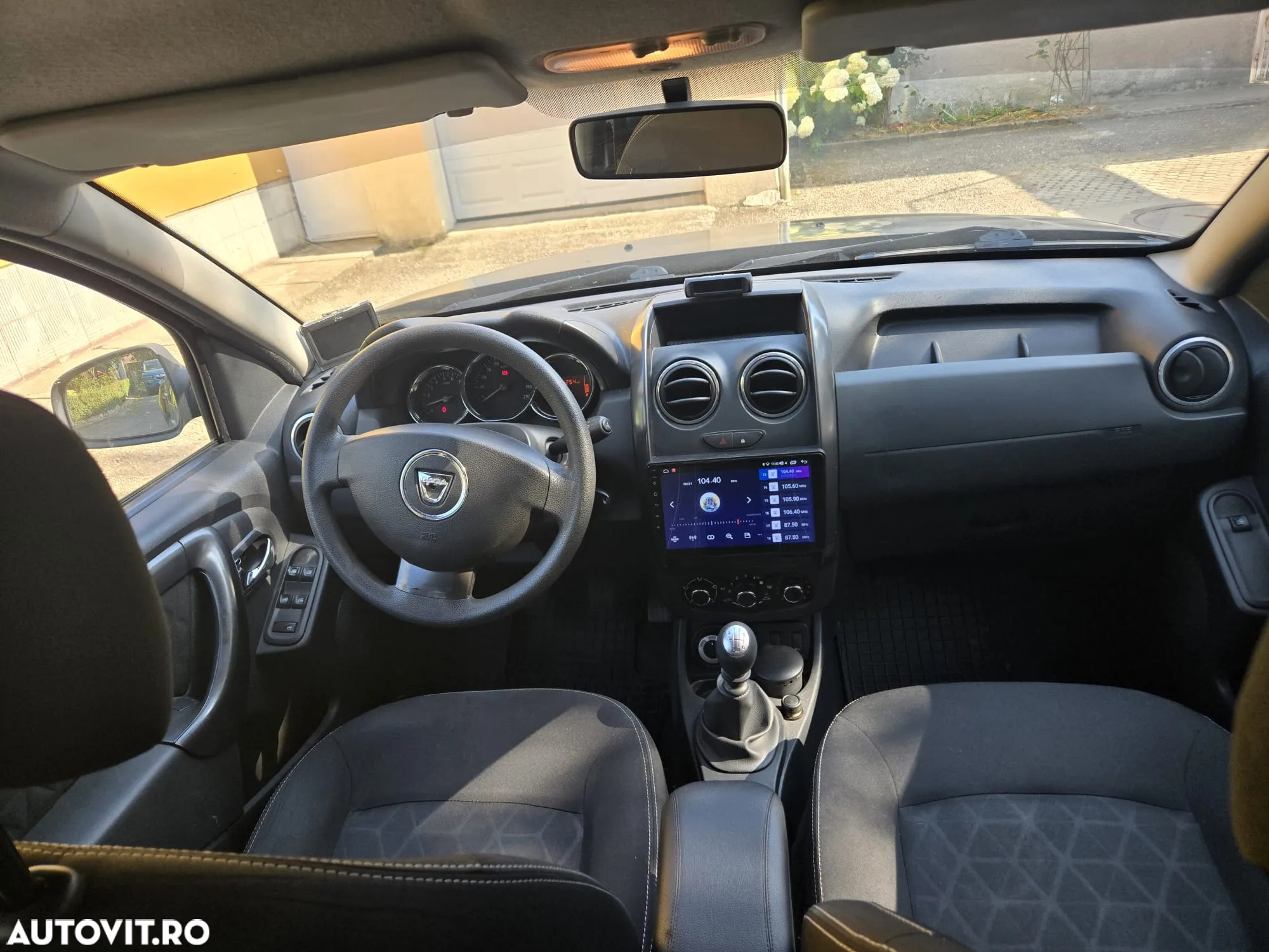 Dacia Duster 1.5 dCi 4x4 Laureate - 8