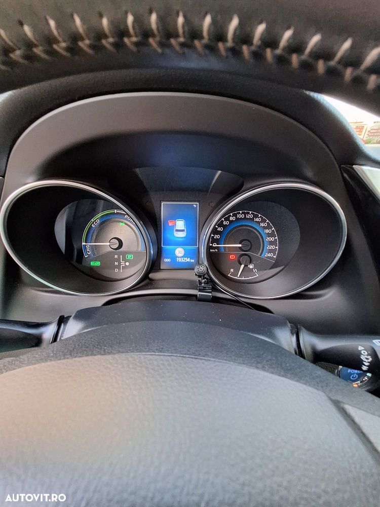Toyota Auris - 31
