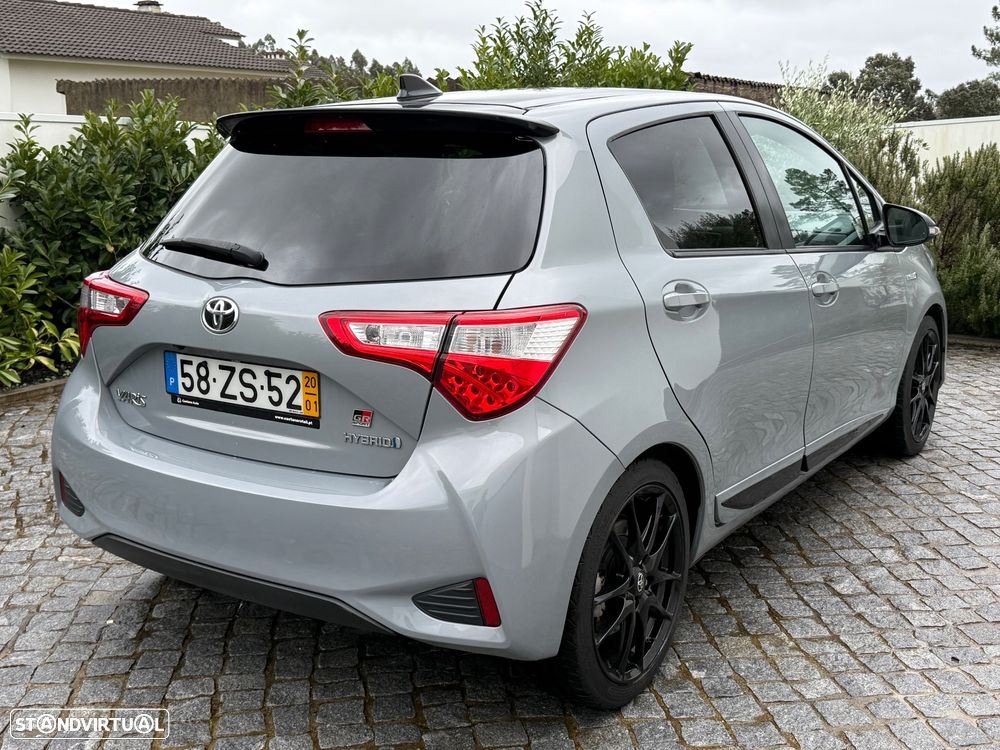 Toyota Yaris 1.5 HSD GR Sport - 12