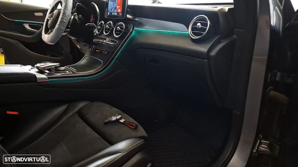 Mercedes-Benz GLC 250 d 4Matic 9G-TRONIC AMG Line - 19