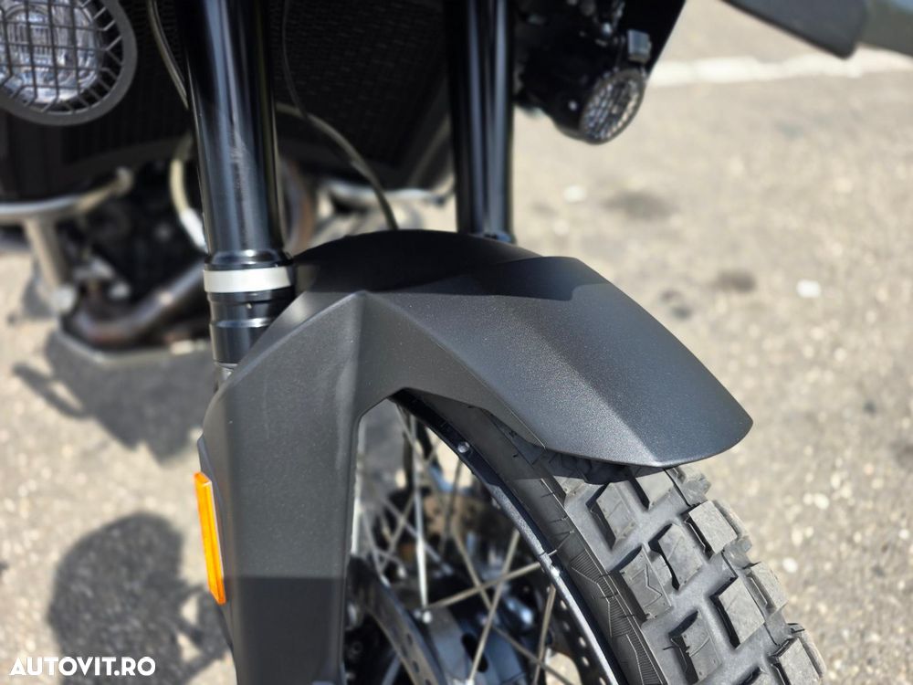 BMW F900GS Adventure - 16