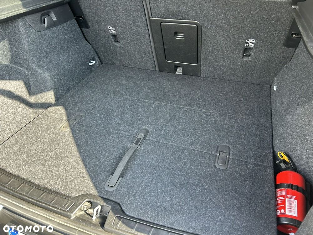 Volvo XC 40 B5 B AWD Geartronic RDesign - 18