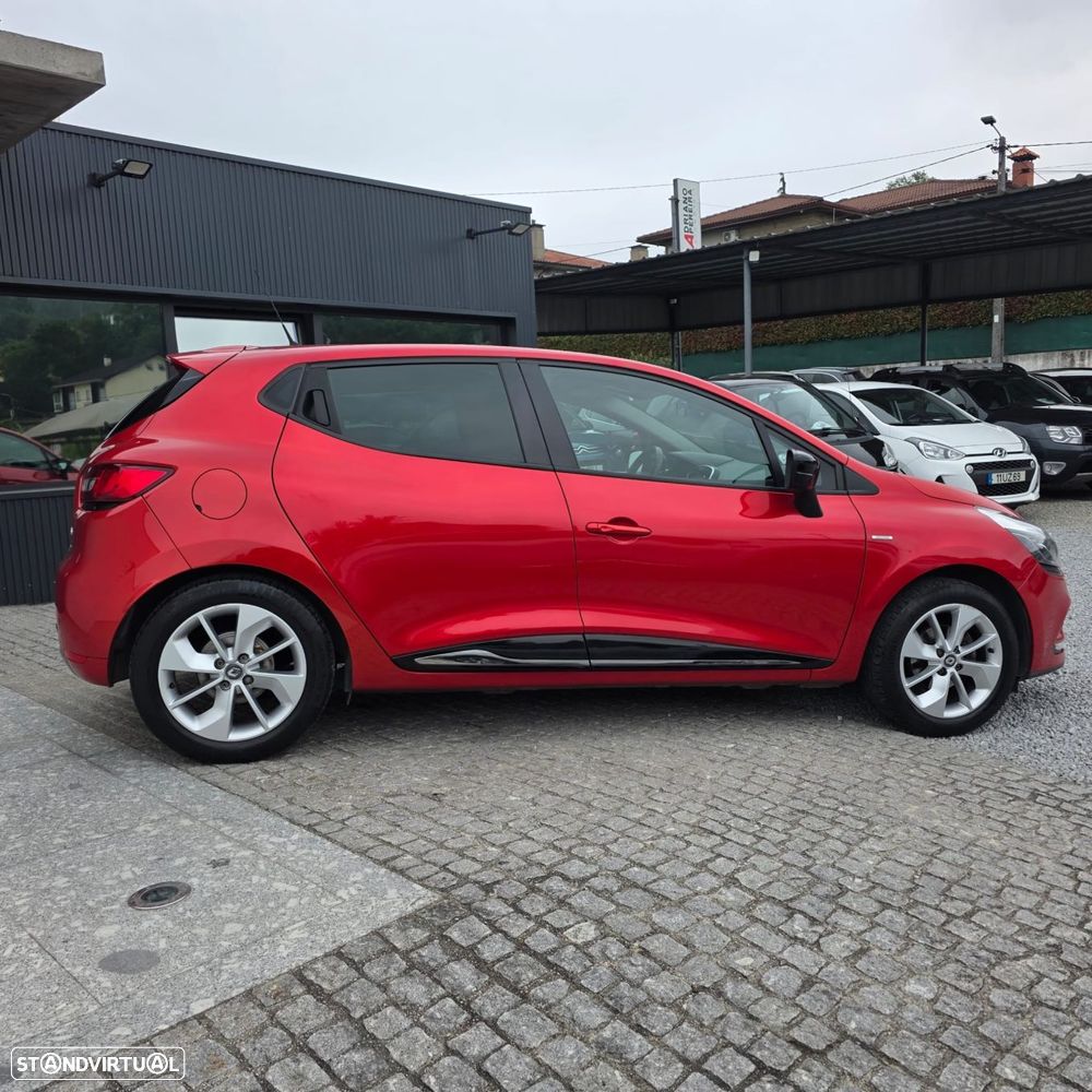 Renault Clio 0.9 TCe Limited - 13