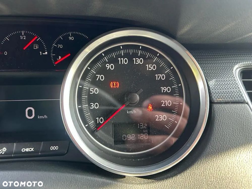 Peugeot 508 1.6 e-THP Active S&S - 9