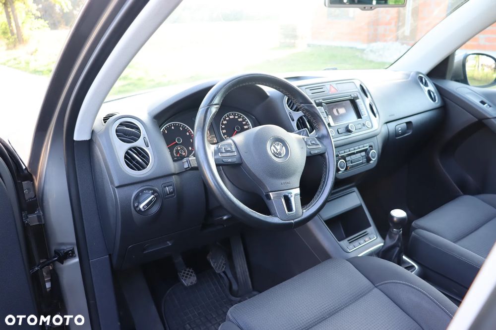 Volkswagen Tiguan - 16